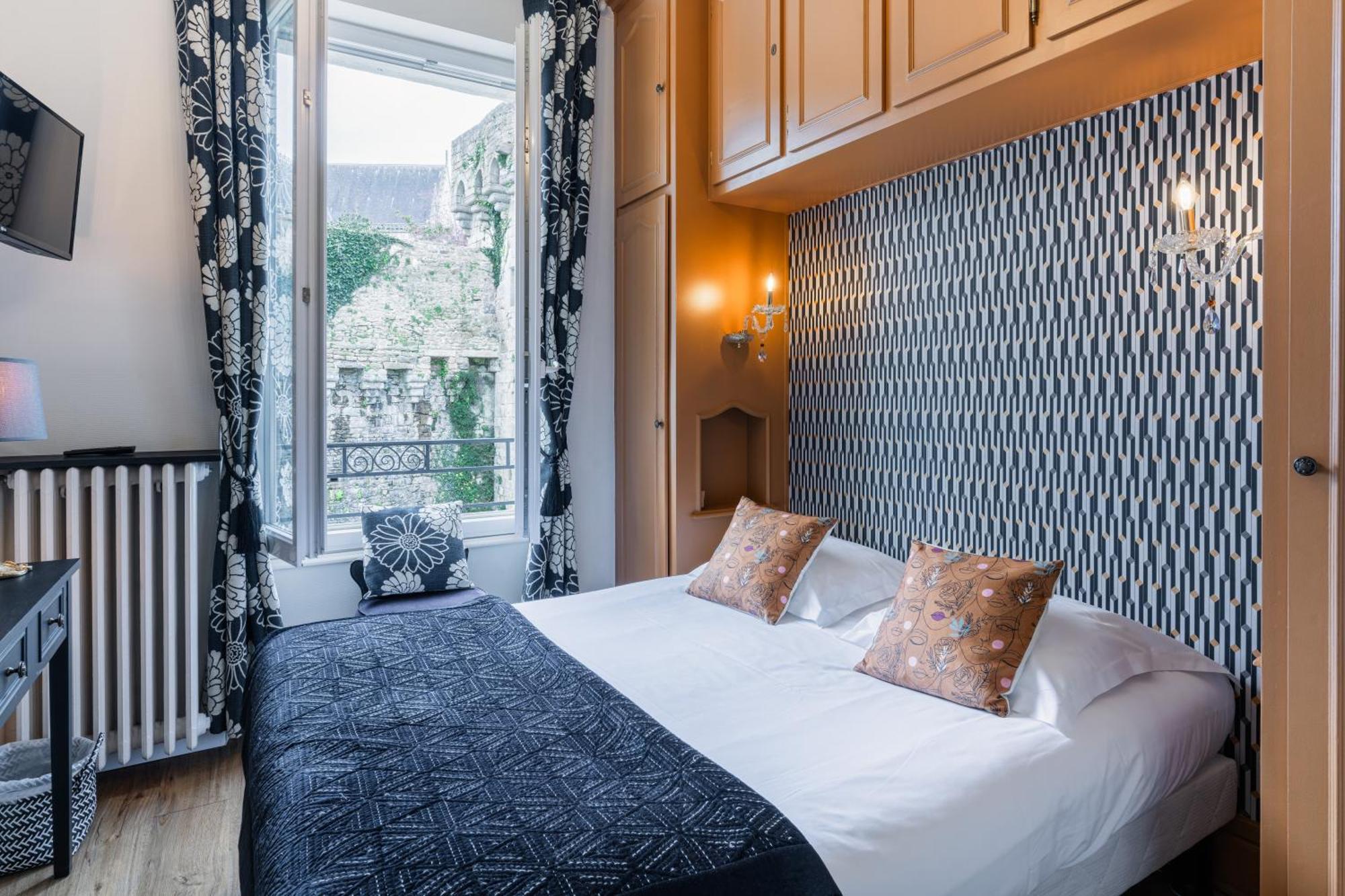 Small Double Room ramparts view