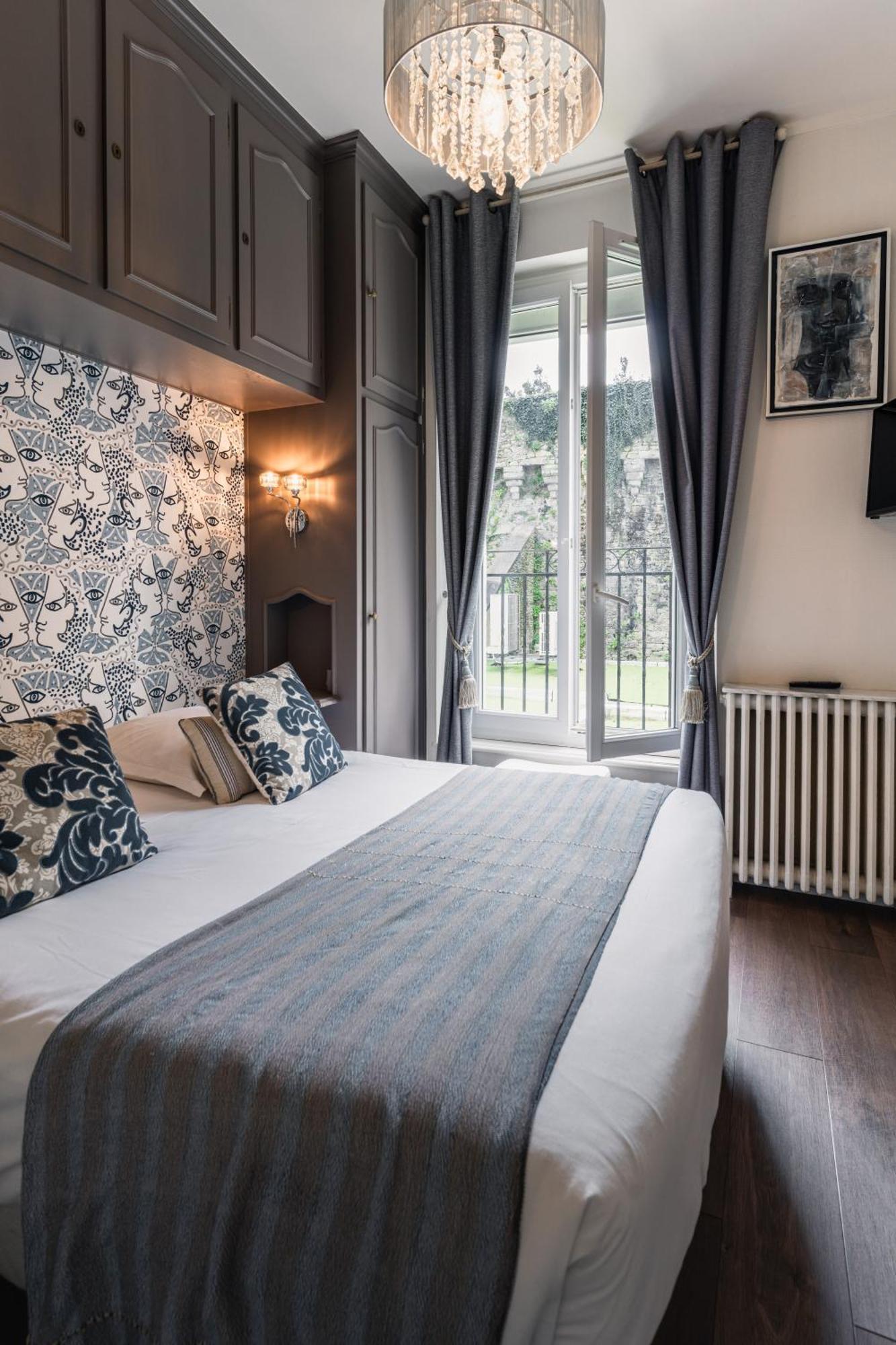 Small Double Room ramparts view