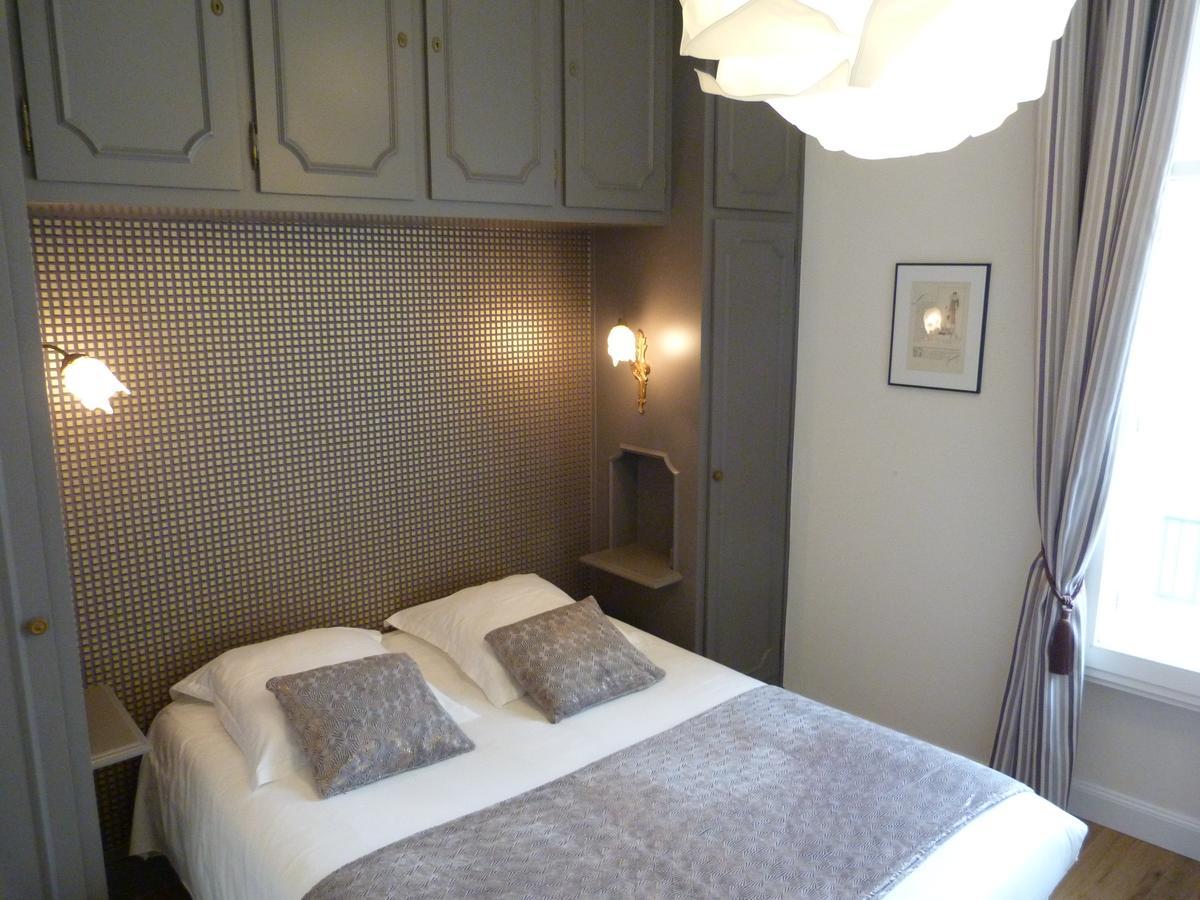 Superior Double Room Street View